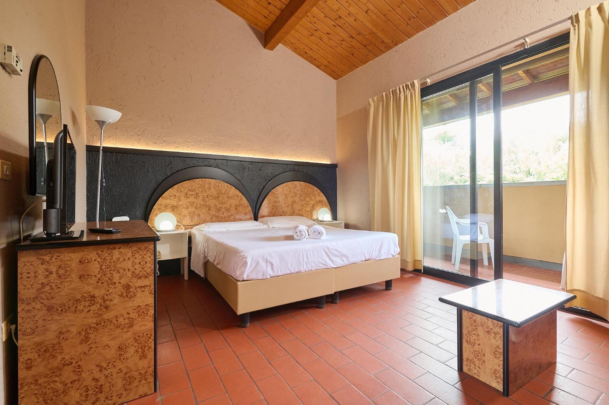 Hotel Zì Martino Castagneto Carducci Buitenkant foto