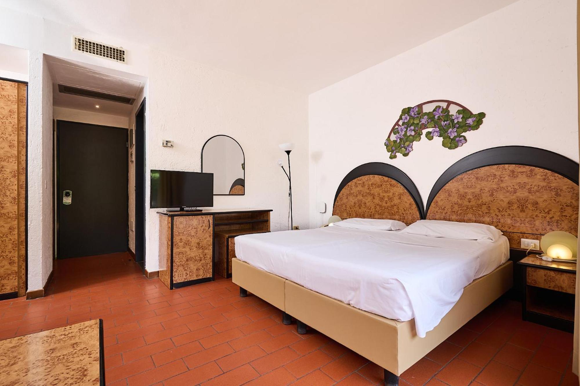 Hotel Zì Martino Castagneto Carducci Buitenkant foto